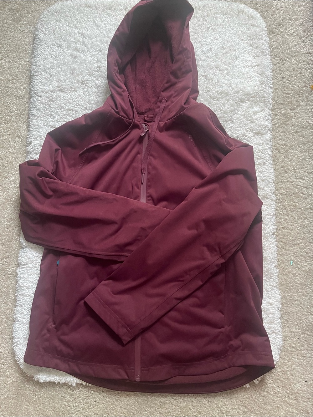 Vessi Women's Hooded Jacket in Maroon